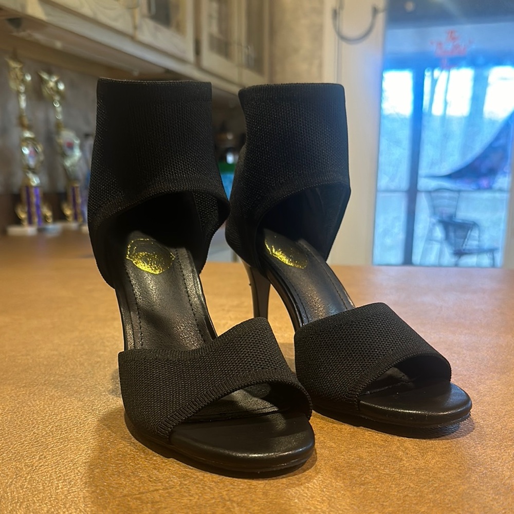 SHELN Black Peep Toe Heels (Not Shein!!!)